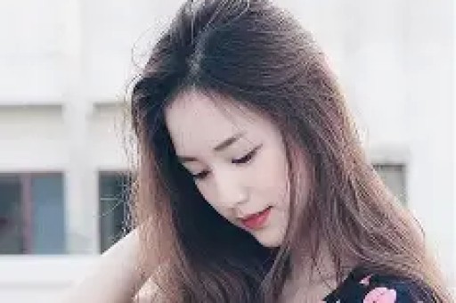 四位明星盲目耍大牌：吴谨言摆谱央视被点名李梦任性毁演技张大大暴力霸凌文章任性要求陕西油泼面路人缘彻底败光！