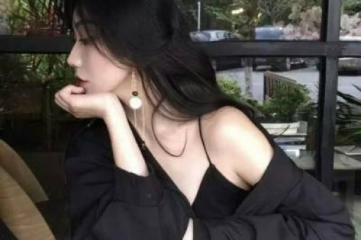 香港女星离婚后表态自力更生不靠男友接济后悔年轻时不存钱